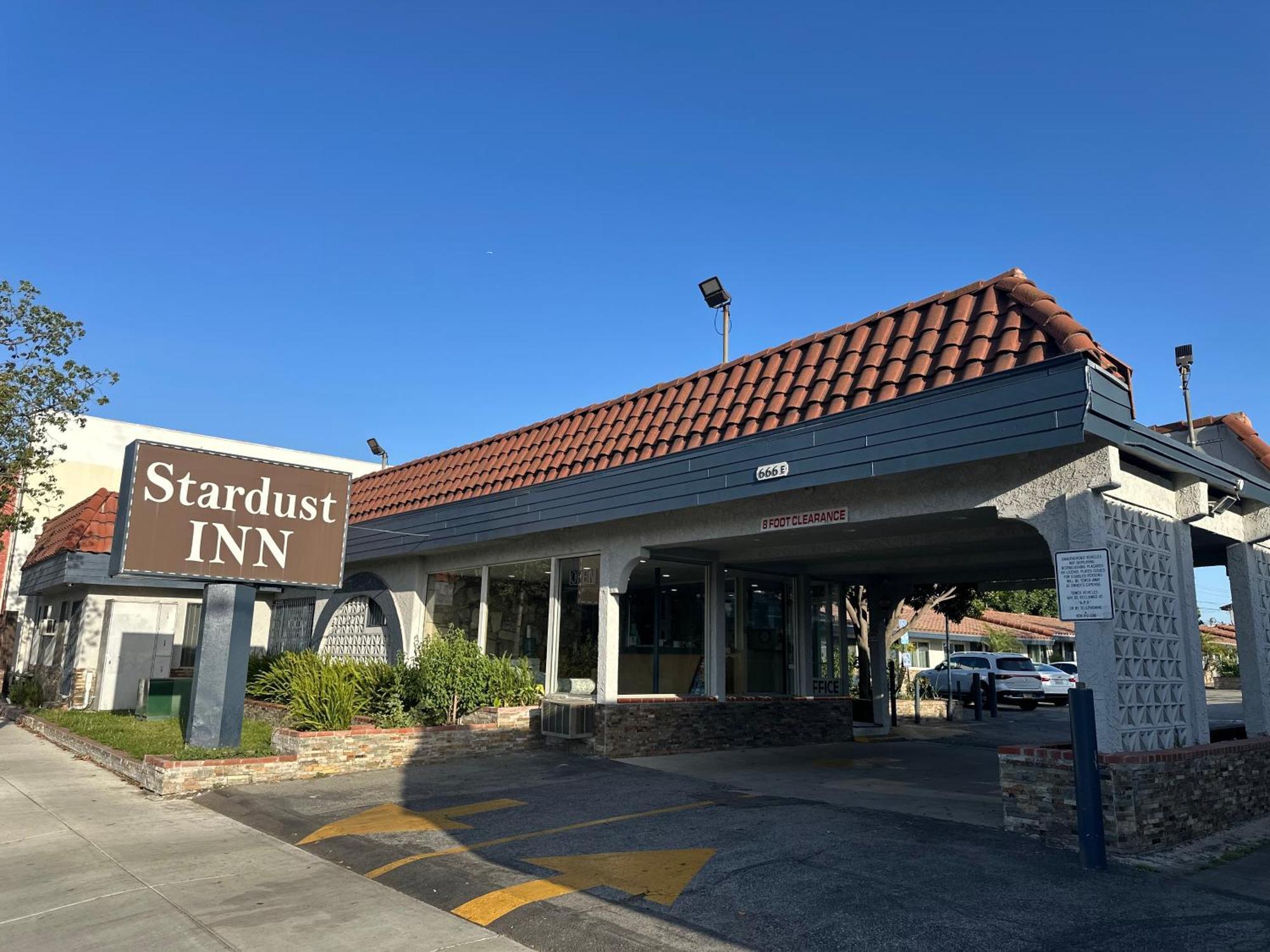 Stardust Inn アズサ エクステリア 写真